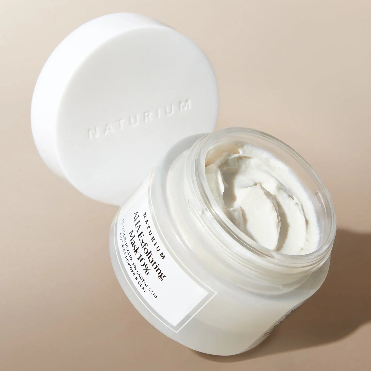 aha-exfoliating-mask-10-g0 AHAmask_0957-crop.webp
