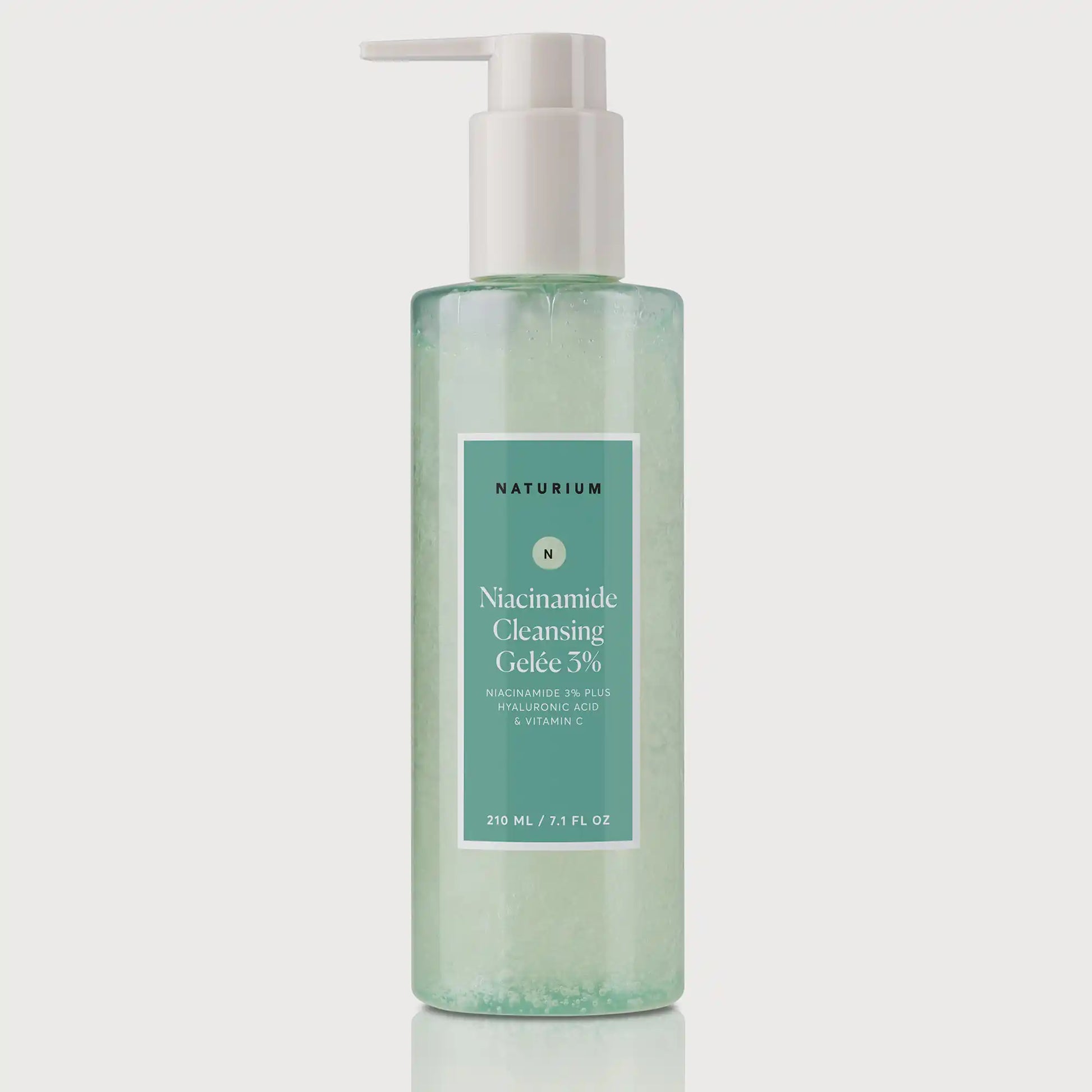 niacinamide-cleansing-gelee-3-e9 NATRM_Ecomm_Niacinamide-Cleansing-Gelee_Front.webp